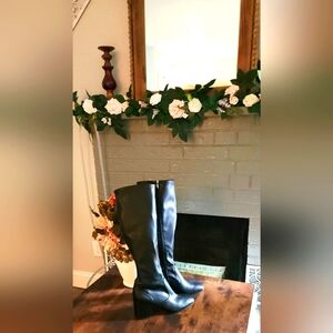 Sleek Black Over the Knee Boots with Medium Heel. New Without Box 9.5